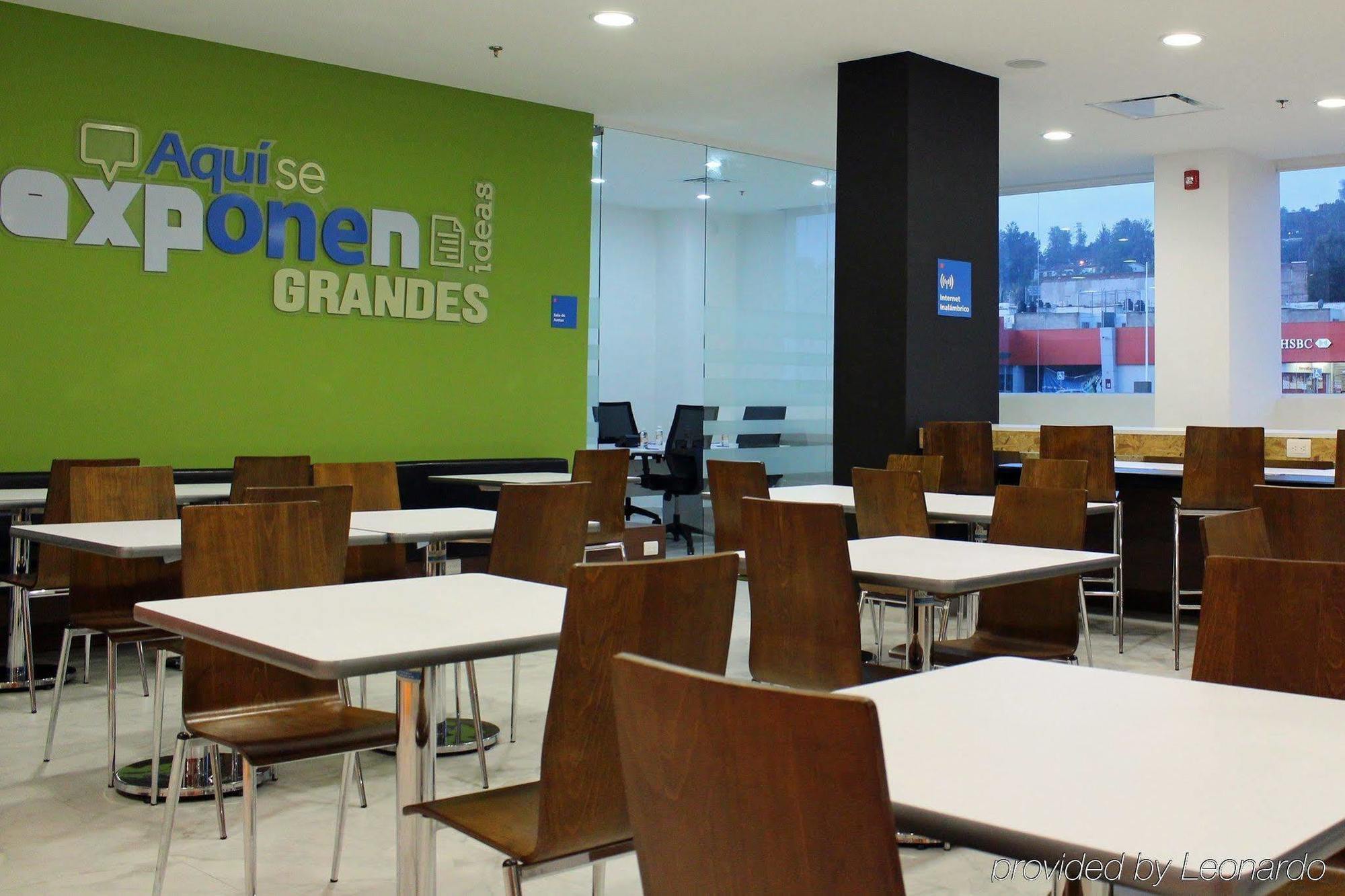One Guadalajara Tapatio Hotel Tlaquepaque Ресторант снимка